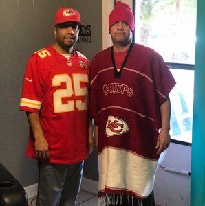 Meet your Posher, Victor